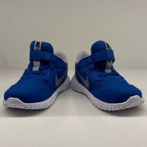 Nike Kids Blue and White Sneakers